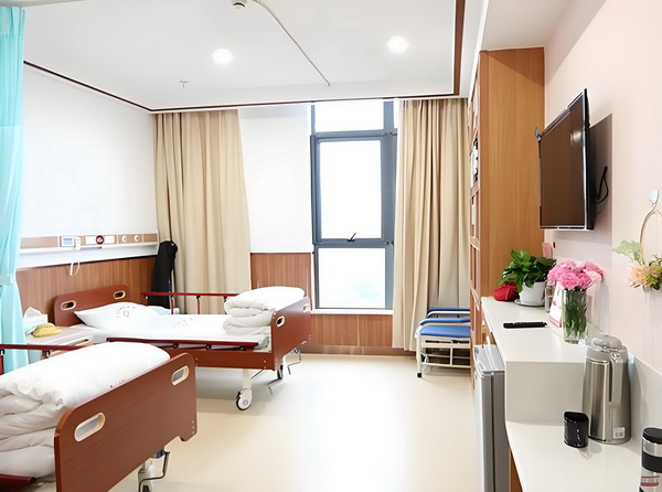 深圳入户积分落户_黄奕女儿不读书想去韩国当练习生，颜值是硬伤 有所他用为”行动“老